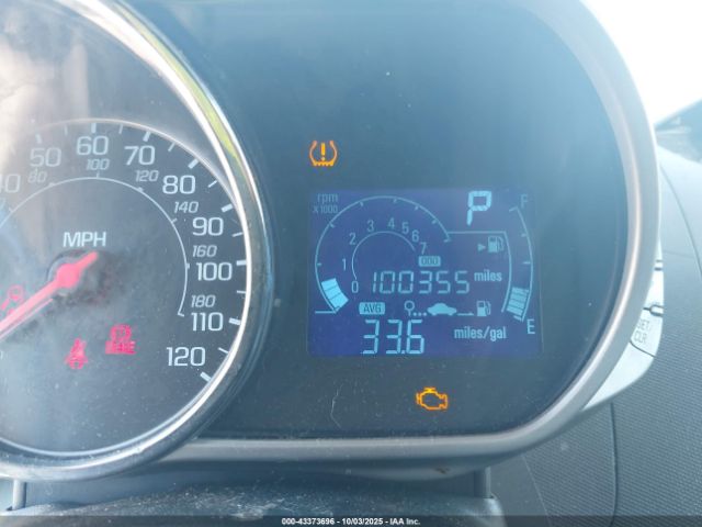 Chevrolet Spark 1lt Cvt Image 2