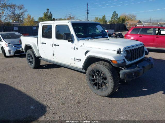  Salvage Jeep Gladiator