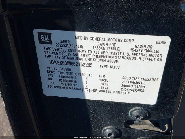 GMC Envoy Denali Image 7