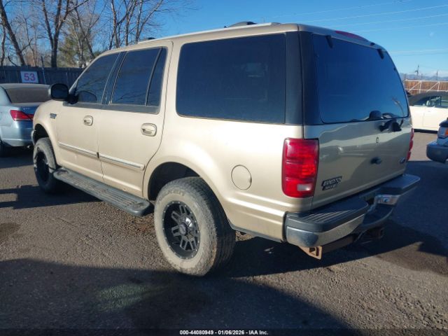 Ford Expedition Xlt Image 2