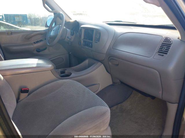 Ford Expedition Xlt Image 7