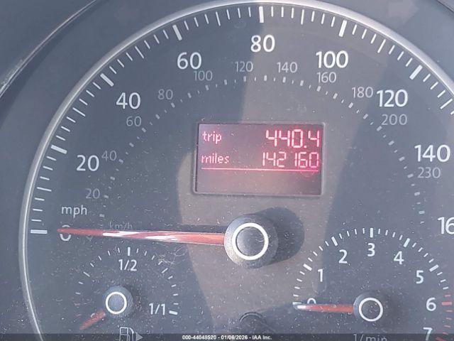 Volkswagen Beetle Se Image 3