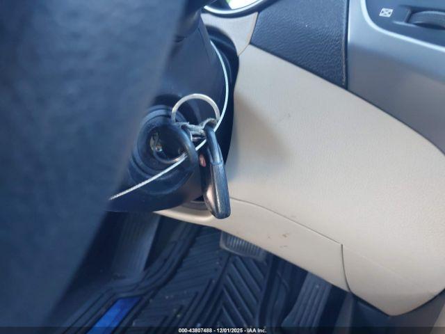 Hyundai ELANTRA Se Image 8