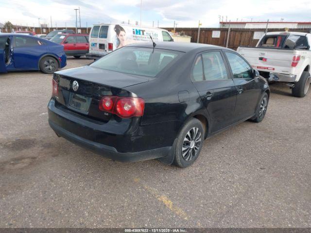 Volkswagen Jetta S Image 7