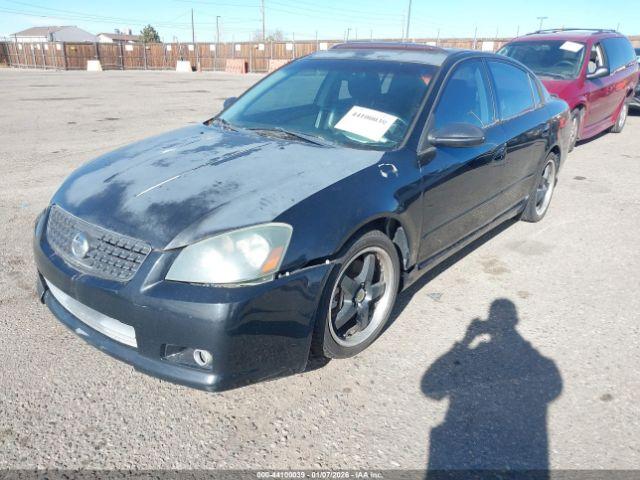 Nissan Altima 3.5 Se-r Image 2