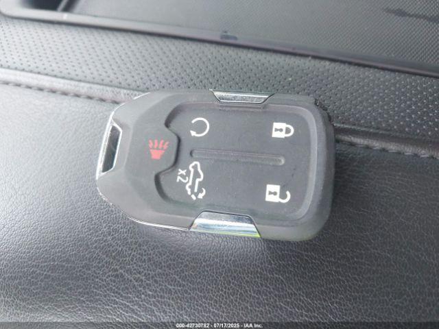 Chevrolet Silverado 1500 High Country Image 13