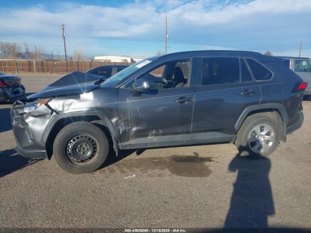 Toyota RAV4 Le Image 7