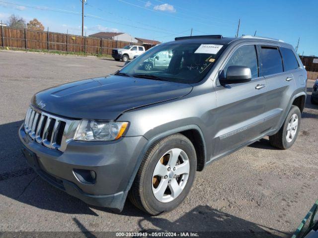 Jeep Grand Cherokee Laredo Image 2