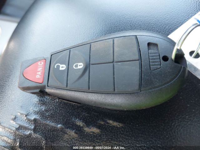 Jeep Grand Cherokee Laredo Image 12