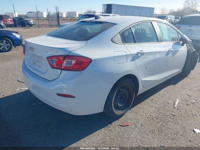 Chevrolet Cruze Ls Auto Image 6