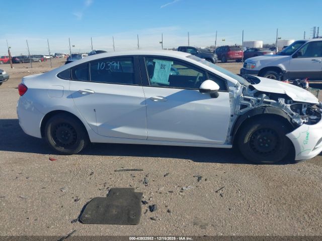 Chevrolet Cruze Ls Auto Image 13