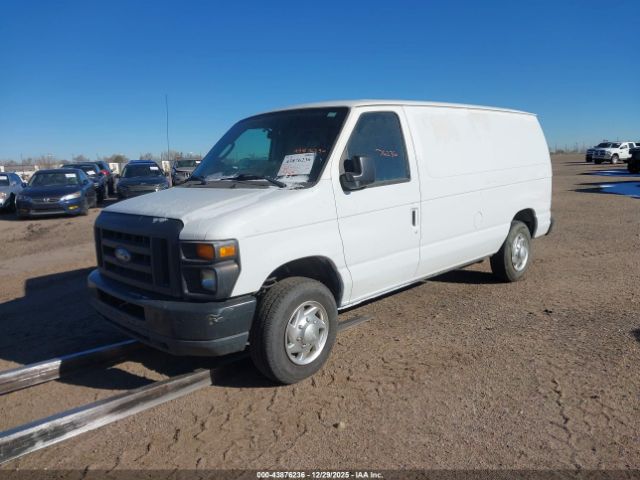 Ford E-150 Image 4