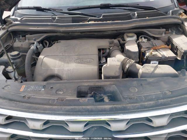 Ford Explorer Xlt Image 11