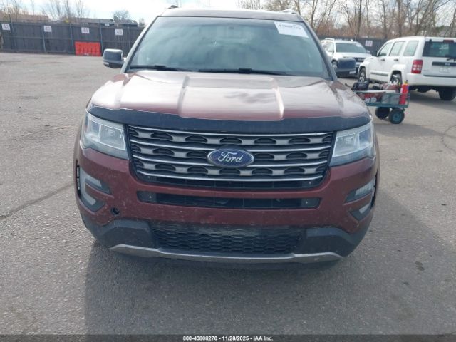 Ford Explorer Xlt Image 5