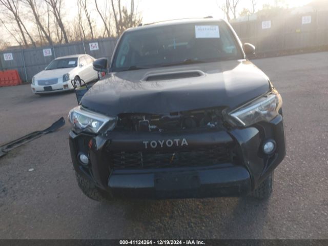 Toyota 4Runner Trail Premium Image 5