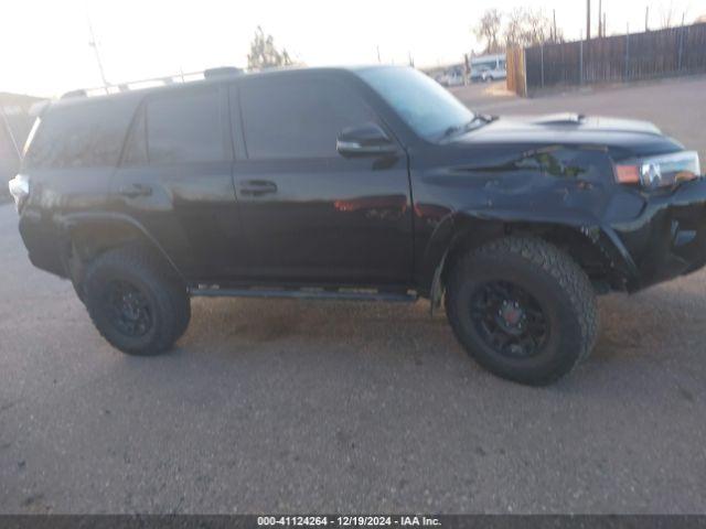 Toyota 4Runner Trail Premium Image 14