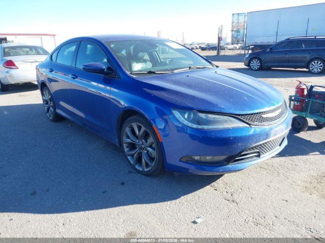  Salvage Chrysler 200