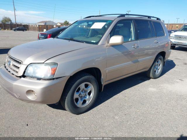 Toyota Highlander Image 3