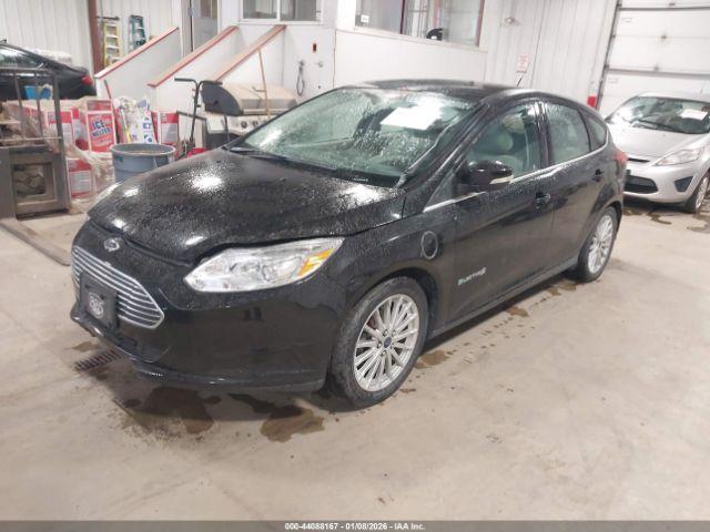 Ford Focus Electric Image 11