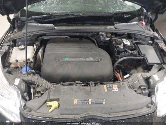 Ford Focus Electric Image 2